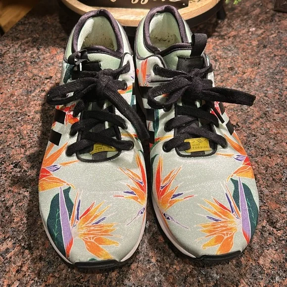 GUC adidas Originals ZX Flux Tropical
Running Sneaker(size 8 men’s) 9.5 women’s - Picture 5 of 10